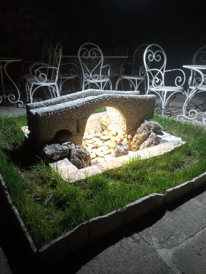 Heart Of Old Town Guesthouse Podgorica Zewnętrze zdjęcie